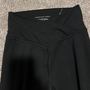 american eagle crossover leggings black size small long